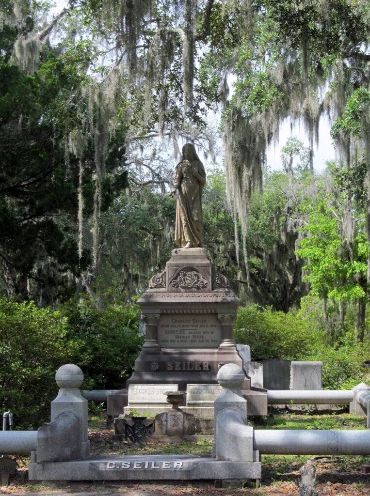 visit savannah's bonaventure cemetery, savannah ga, charlotte nc lifestyle blogger, there's sugar in my tea, nc blogs