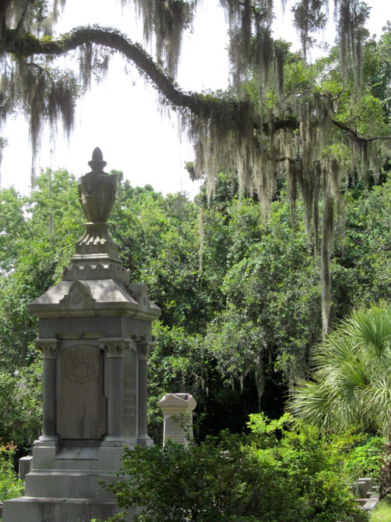 visit savannah's bonaventure cemetery, savannah ga, charlotte nc lifestyle blogger, there's sugar in my tea, nc blogs