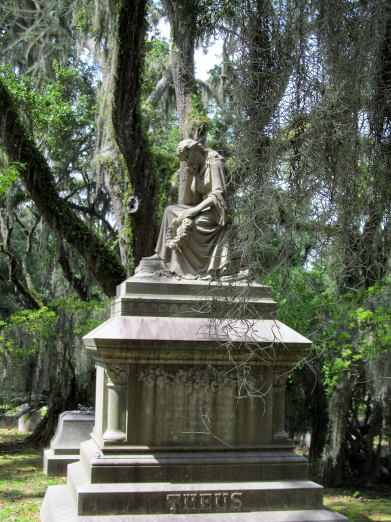 visit savannah's bonaventure cemetery, savannah ga, charlotte nc lifestyle blogger, there's sugar in my tea, nc blogs