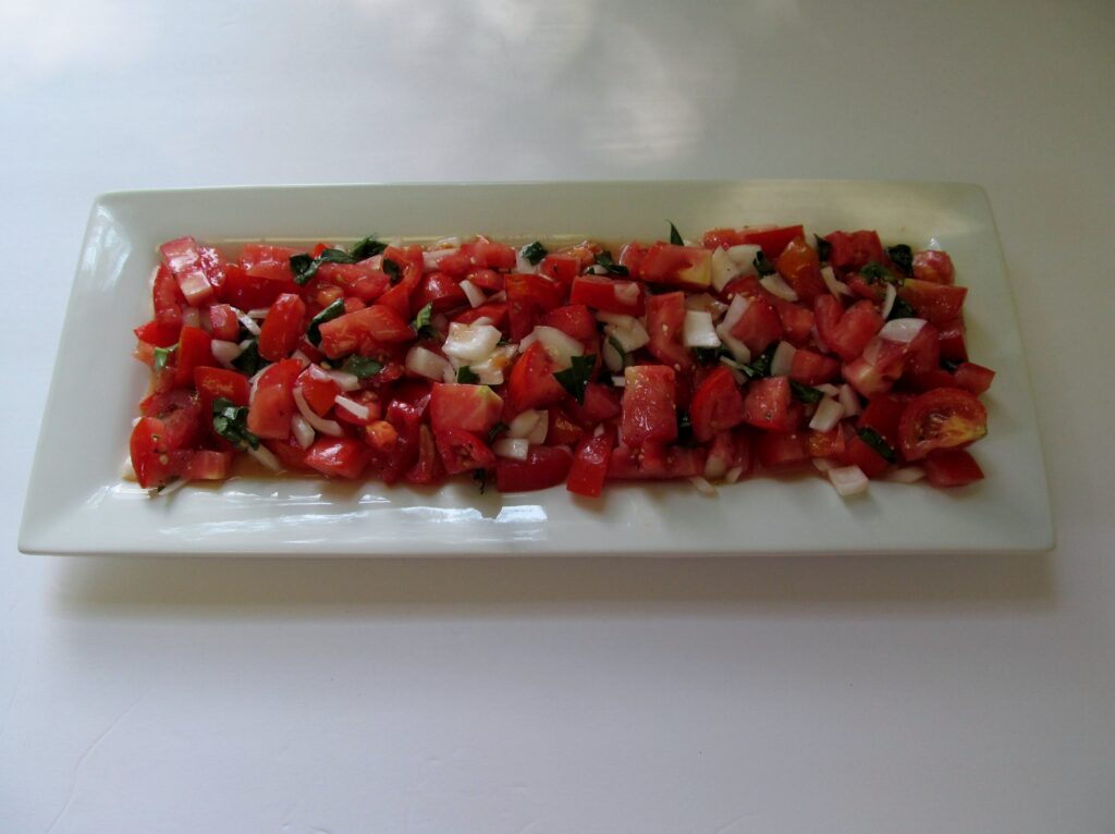 how to make southern tomato salad, there's sugar in my tea, charlotte nc bloggers
