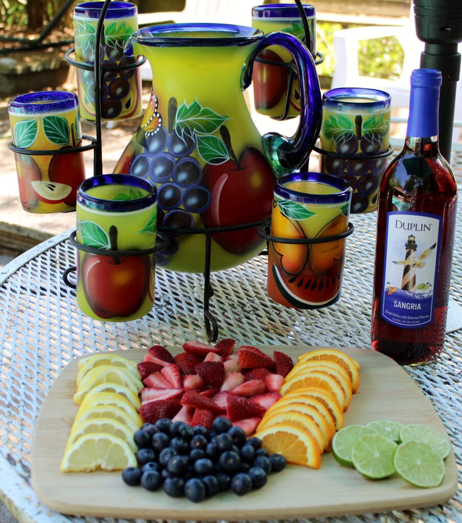 here's how to serve sangria, there's sugar in my tea, charlotte nc blogs, charlotte nc lifestyle blogs