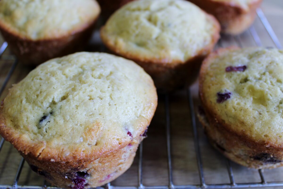 how to make tasy blueberry muffins, there's sugar in my tea, charlotte nc blogging, charlotte nc lifestyle blogging