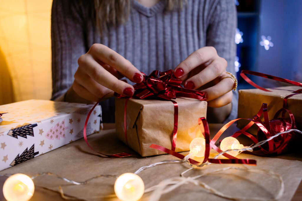 2020 Holiday Gift Guide for Tech & Gadgets, There's Sugar in My Tea, Charlotte Bloggers to Follow